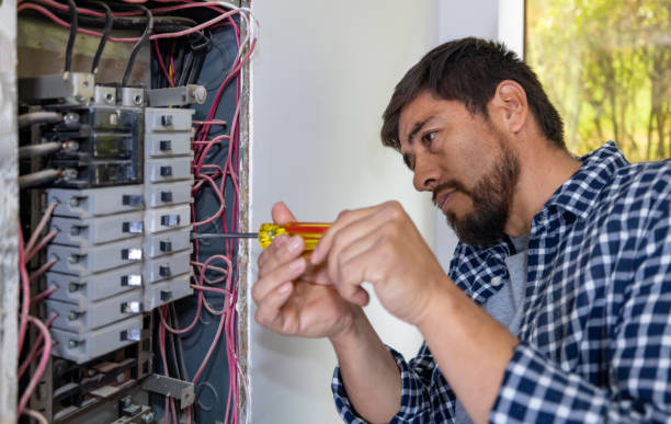 Best Circuit Breaker Repair  in Simi Valley, CA